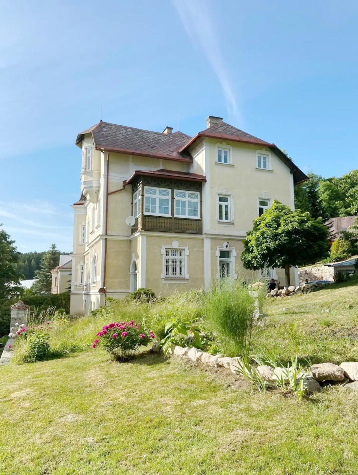 Golf Apartment Villa Elisabeth 玛丽亚温泉 外观 照片